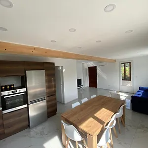 Villa, 4 Chambres, Jardin, Barbecue Orange (Vaucluse)